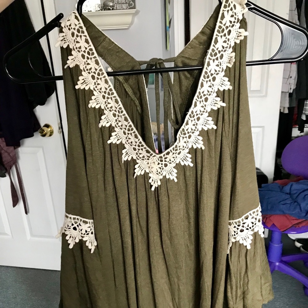 OLIVE GIRL TOP! With tags **